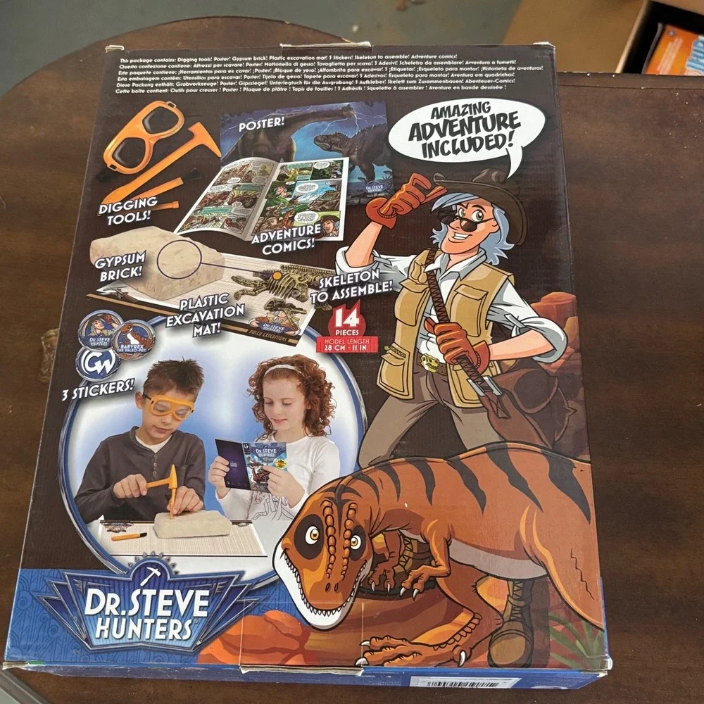 Dr. Steve Hunters Paleo Expeditions Brachiosaurus Excavation Kit STEM Toy NEW